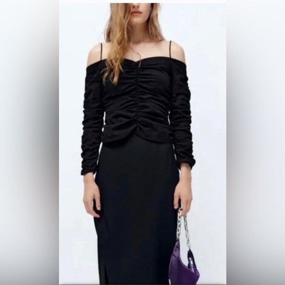 ZARA Fitted Draped Top Rouched Long Sleeve Black - Picture 3 of 15